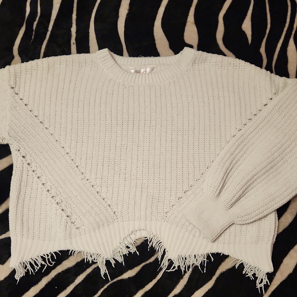 Distressed Crewneck Sweater - White